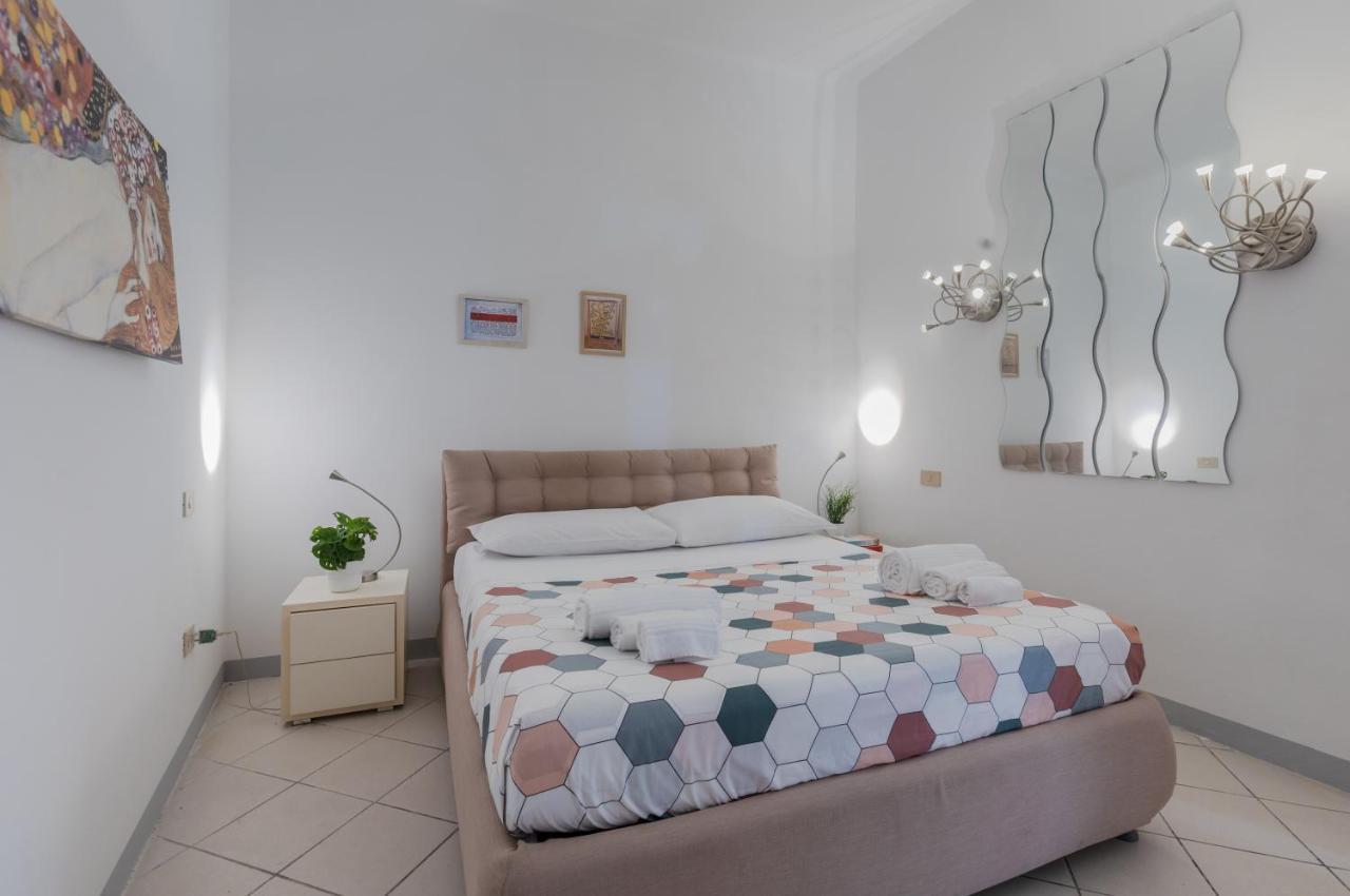 פיזה Tuttomondo Central Flat With Private Courtyard מראה חיצוני תמונה